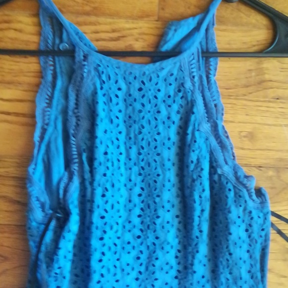 Top - Picture 2 of 5